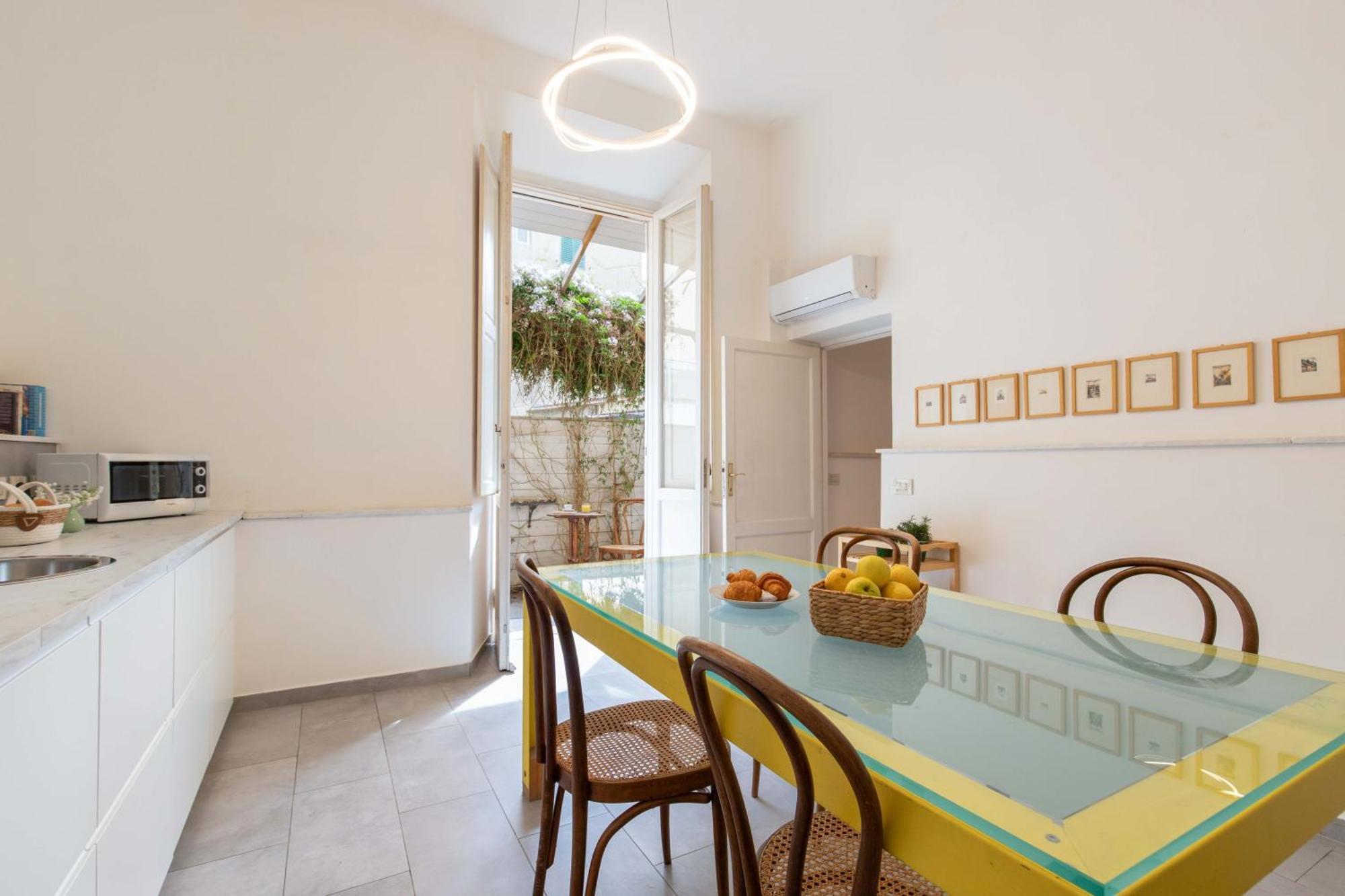 900 - Guest House Ливорно Екстериор снимка